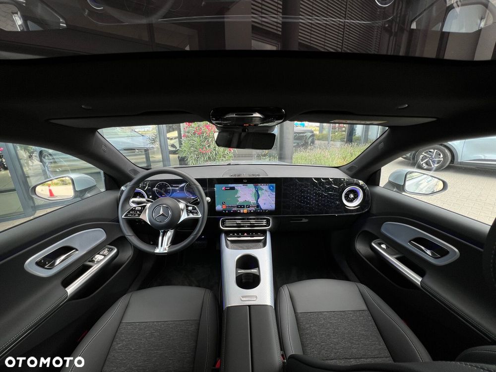 Mercedes-Benz CLA - 11