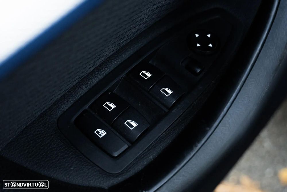 BMW X1 16 d sDrive Auto Pack M - 47