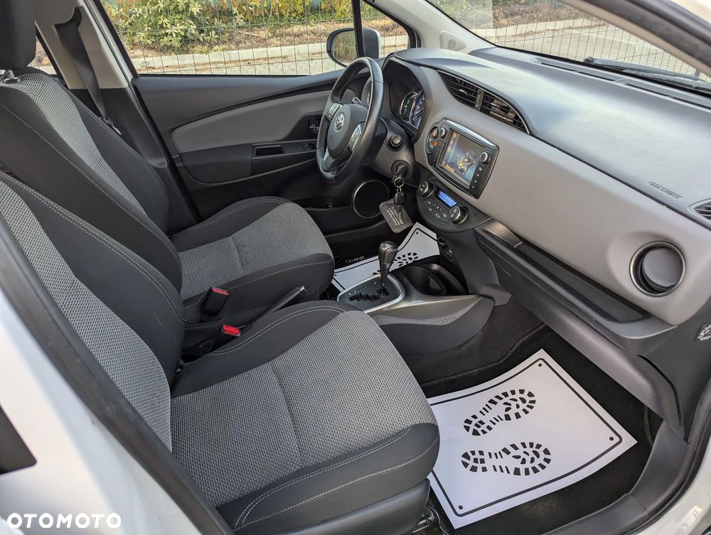 Toyota Yaris - 9