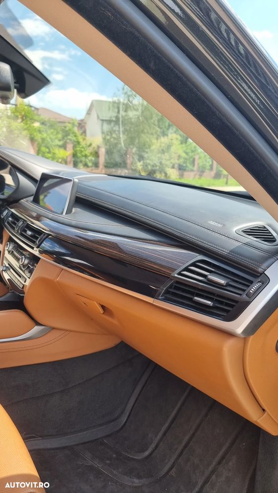 BMW X6 xDrive40d - 19