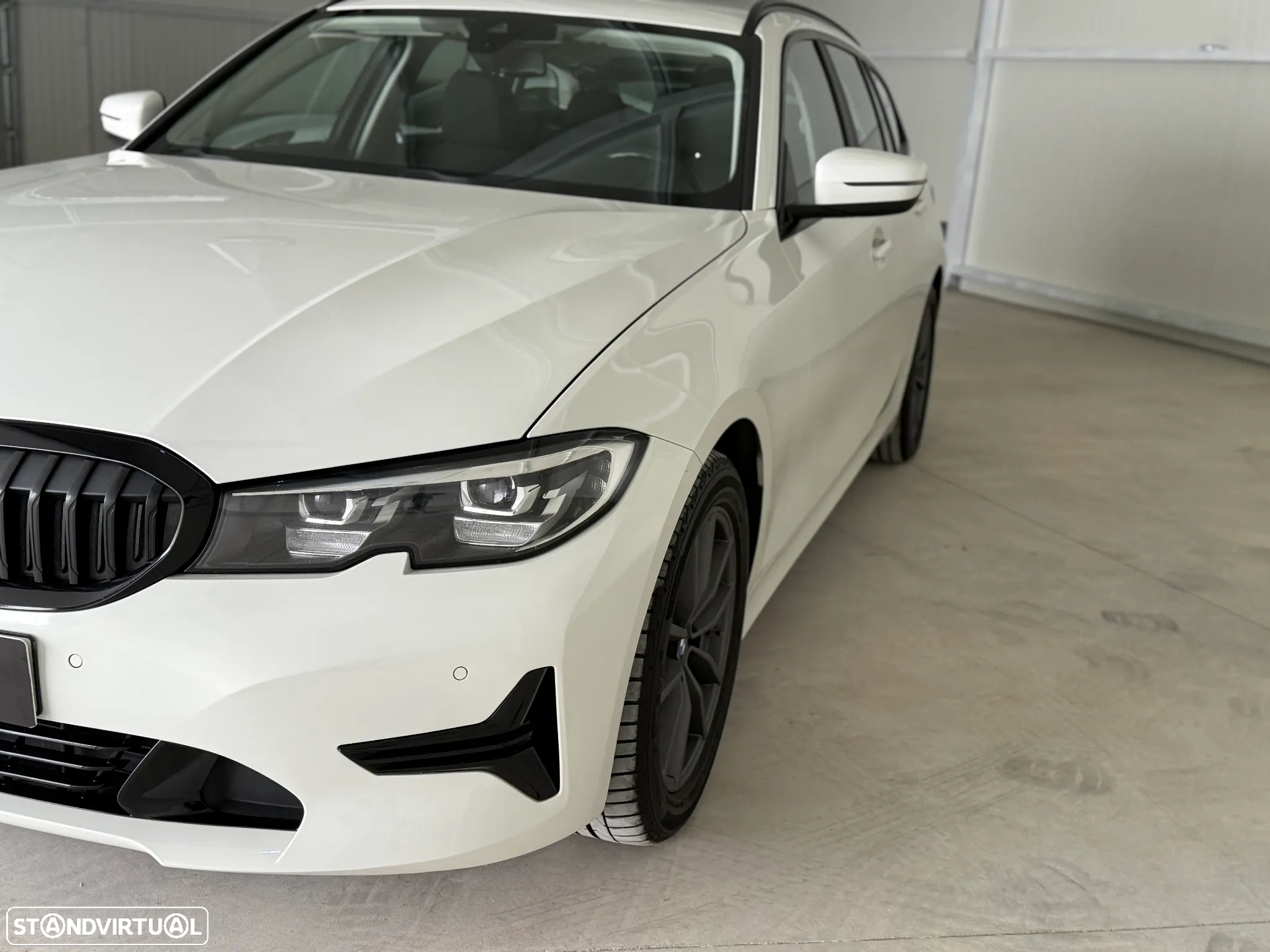 BMW 318 d Touring - 30