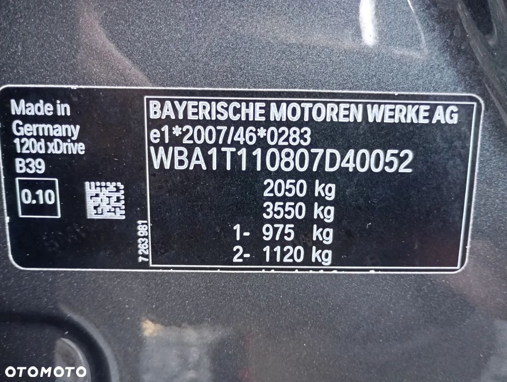BMW Seria 1 120d xDrive Edition M Sport Shadow - 29