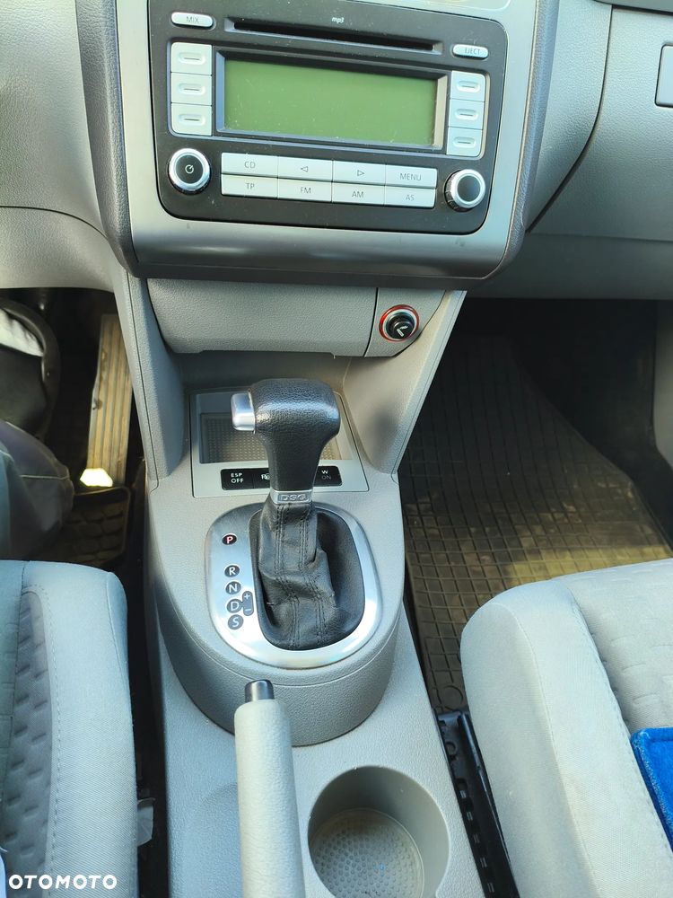 Volkswagen Touran 1.4 TSI DSG Conceptline - 12