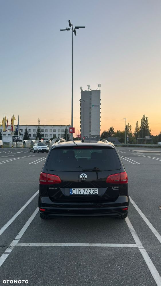 Volkswagen Sharan 2.0 TDI Highline - 5