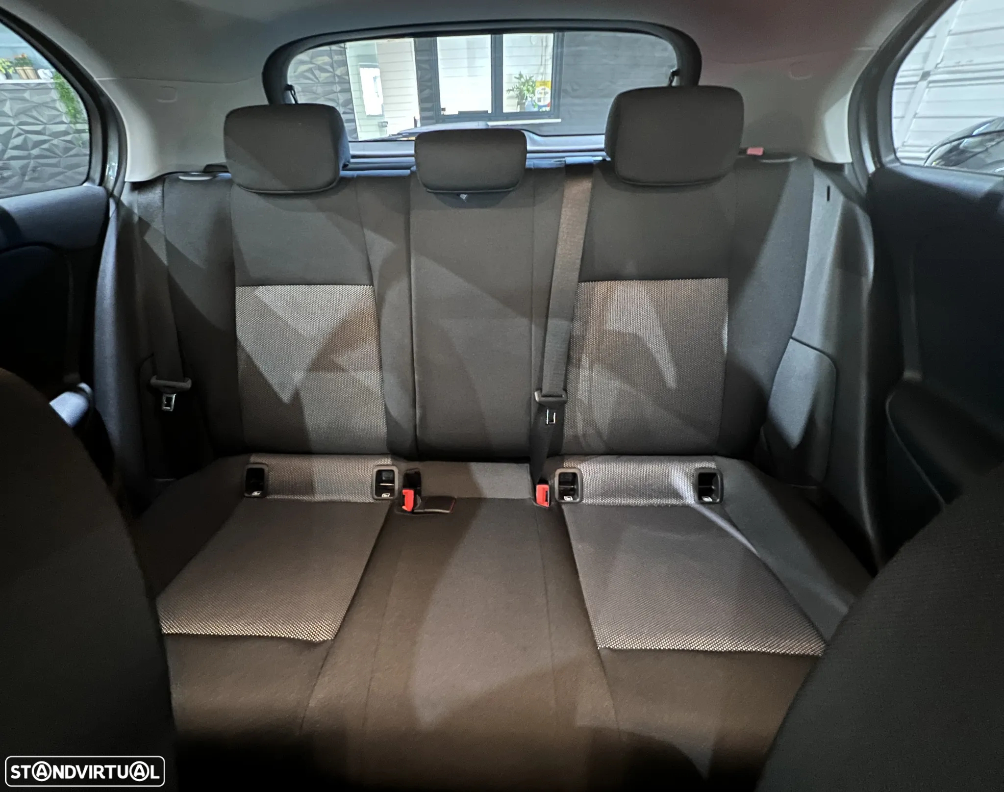Mercedes-Benz A 180 d 7G-DCT - 6