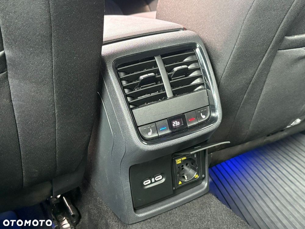 Skoda Octavia 2.0 TDI RS DSG - 17