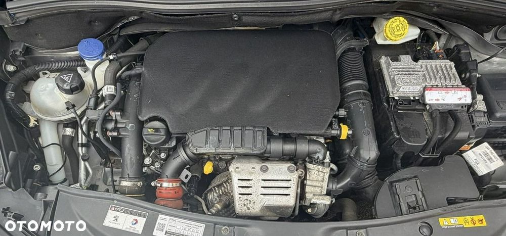 Peugeot 2008 - 10
