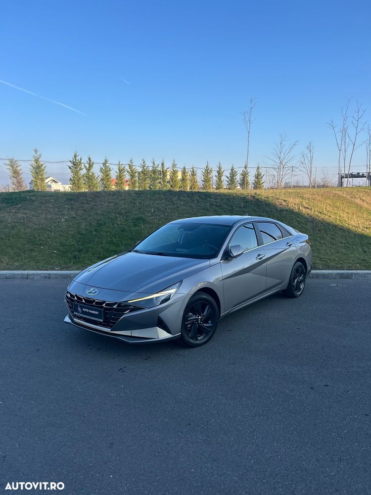 Hyundai Elantra 1.6 l 123 CP CVT Highway - 1