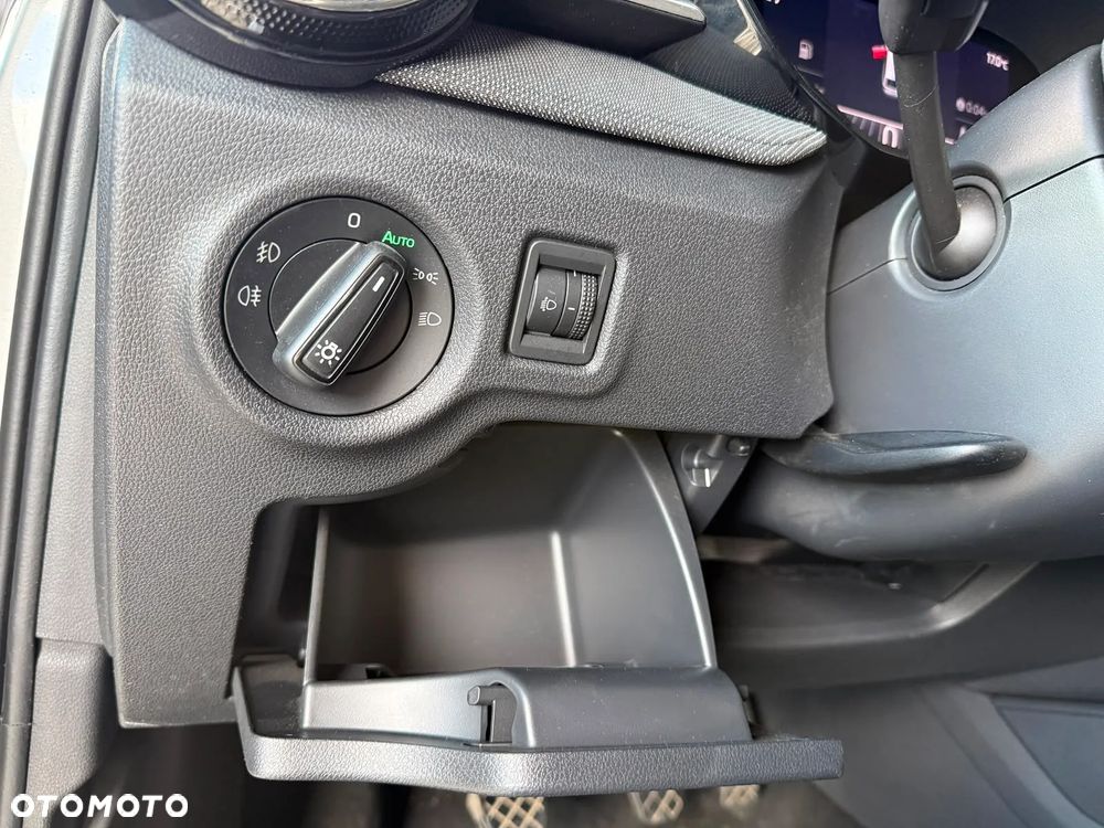 Skoda Fabia 1.0 TSI Edition 130 - 10