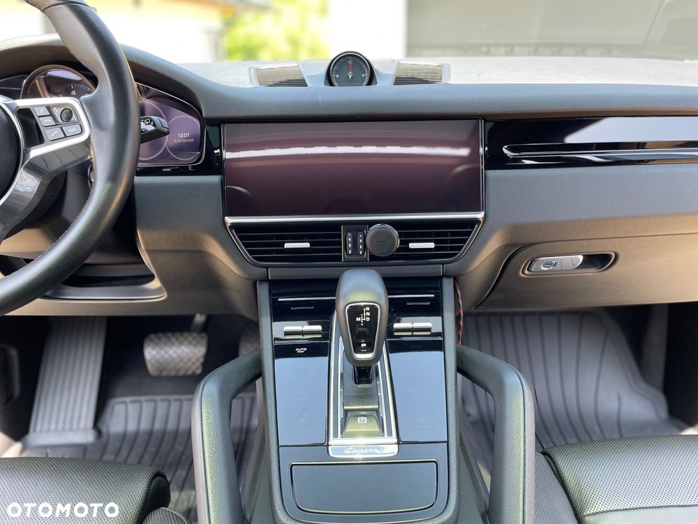 Porsche Cayenne Standard - 14