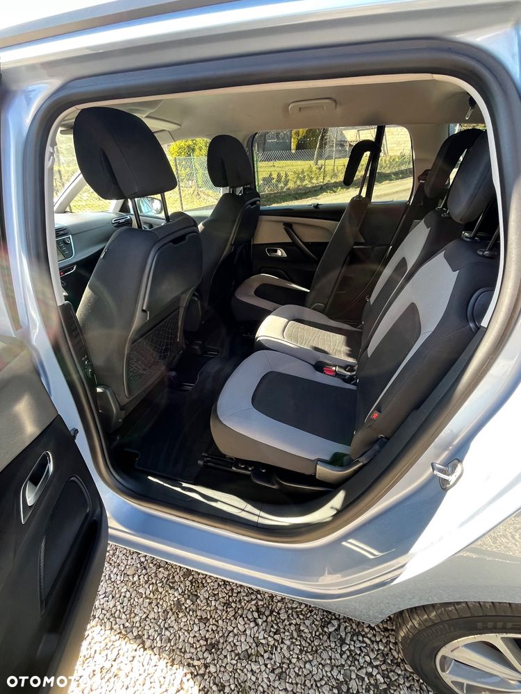 Citroën C4 Grand Picasso 1.6 e-HDi Attraction - 22
