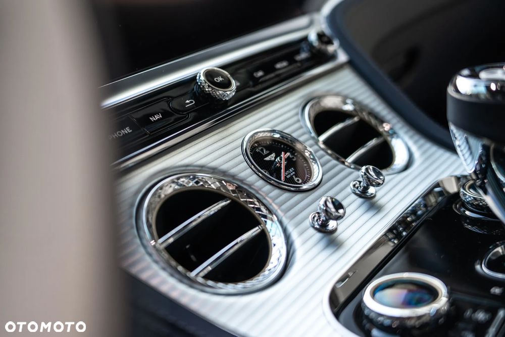Bentley Continental GT - 22