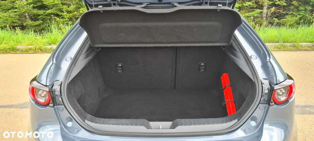 Mazda 3 e-SKYACTIV-G 122 M HYBRID HOMURA - 15