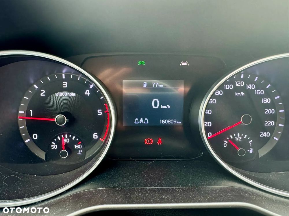 Kia Ceed 1.6 CRDi SCR M - 8