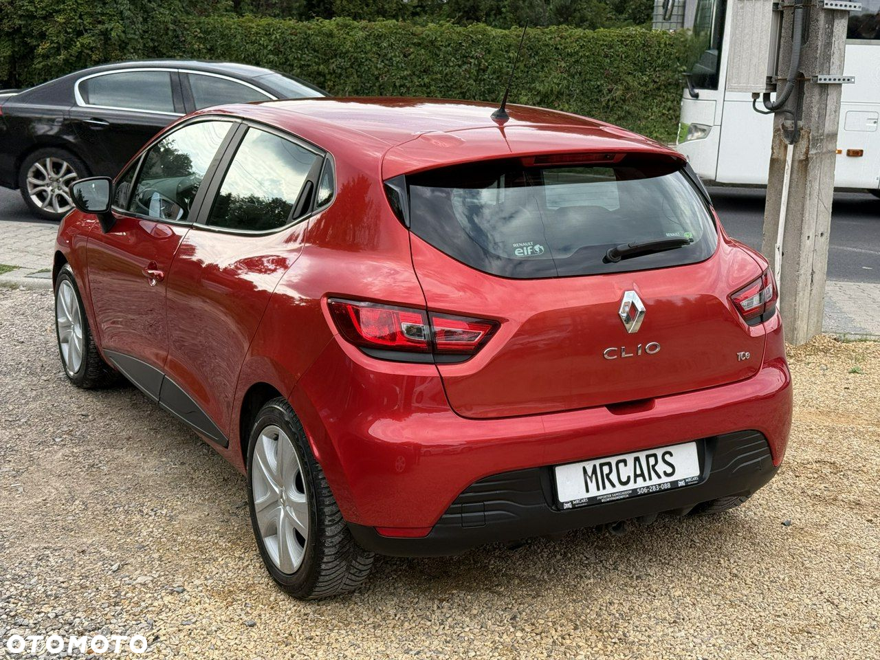 Renault Clio - 6