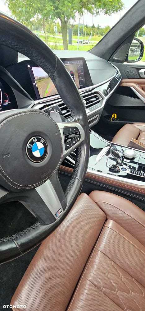 BMW X7 M50d sport - 22