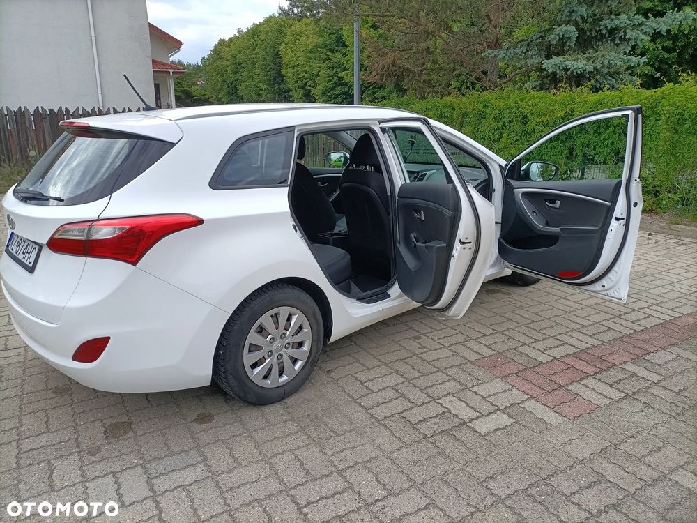 Hyundai i30 1.6 CRDi Comfort - 16