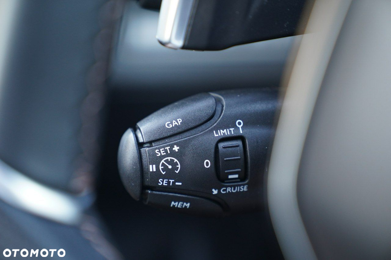 Peugeot 3008 - 36