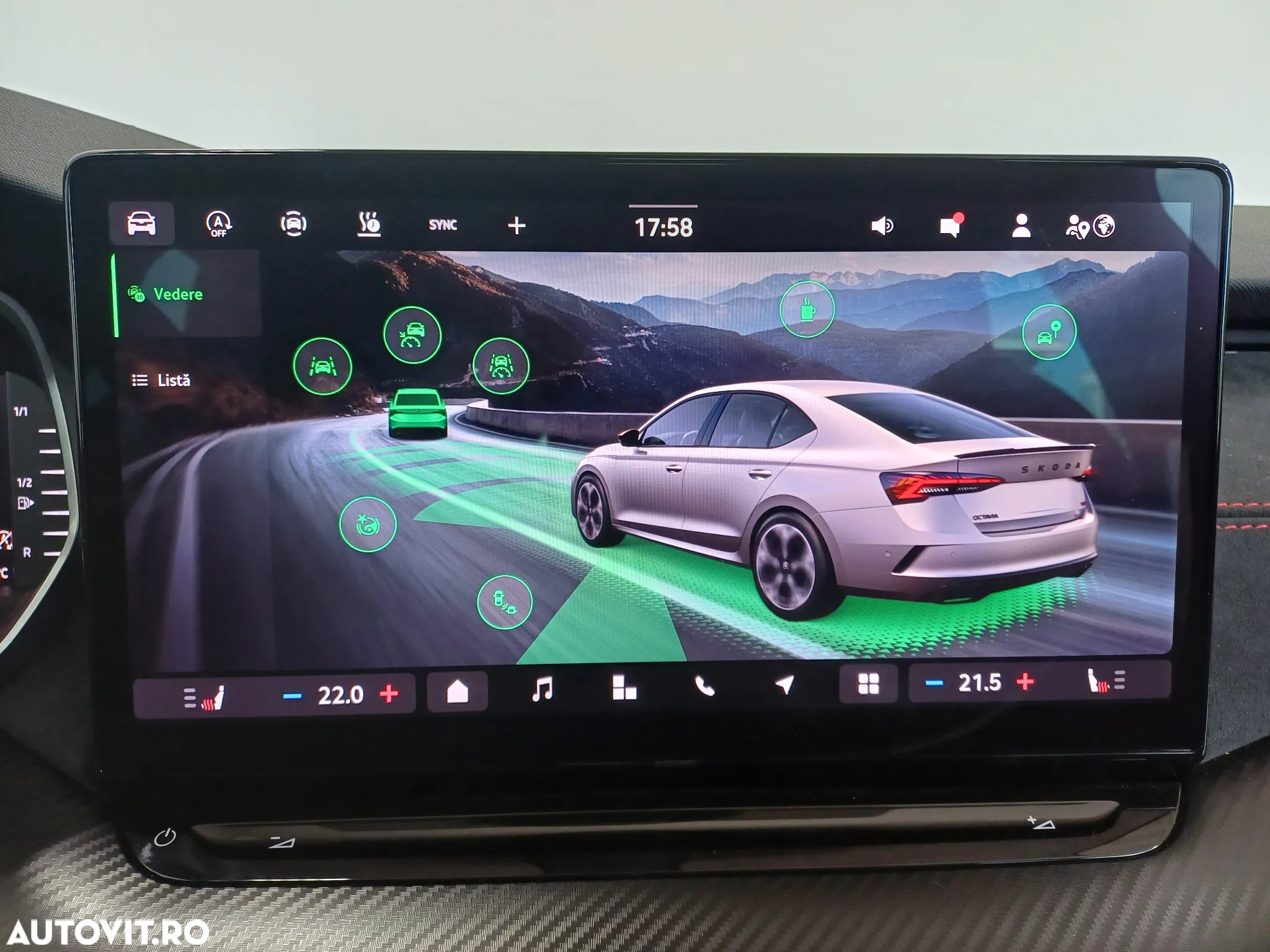 Skoda Octavia 2.0 TSI DSG RS - 23