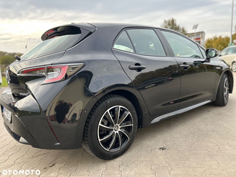 Toyota Corolla - 12