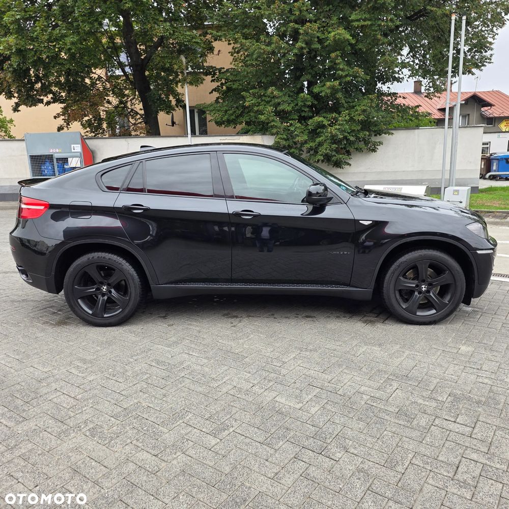 BMW X6 - 24