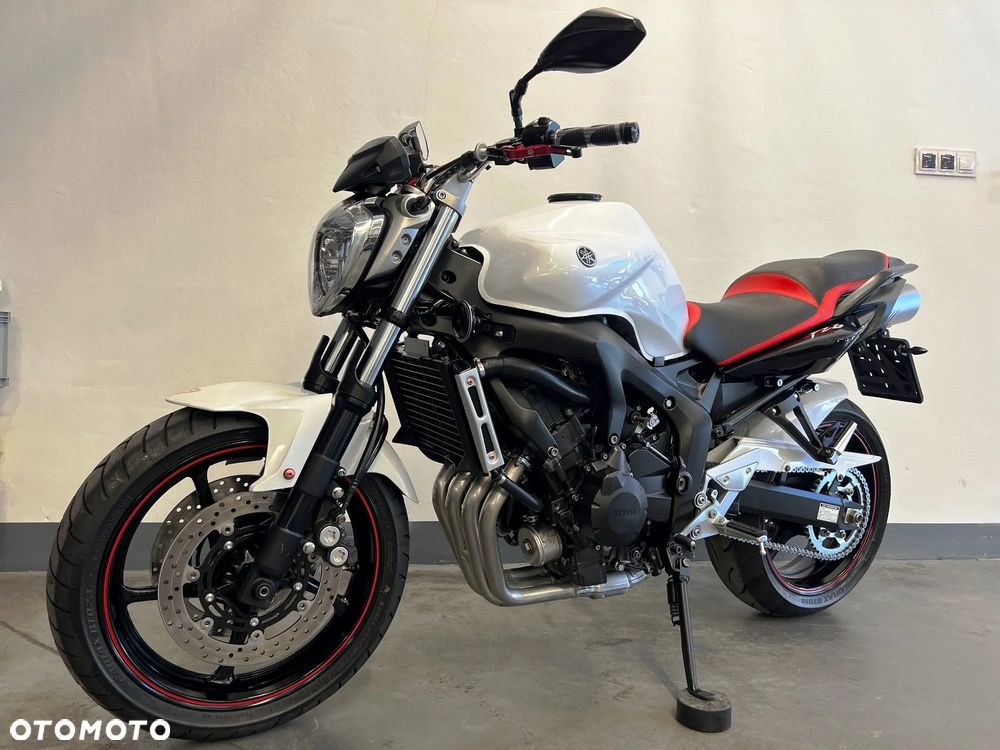 Yamaha FZ6 - 6