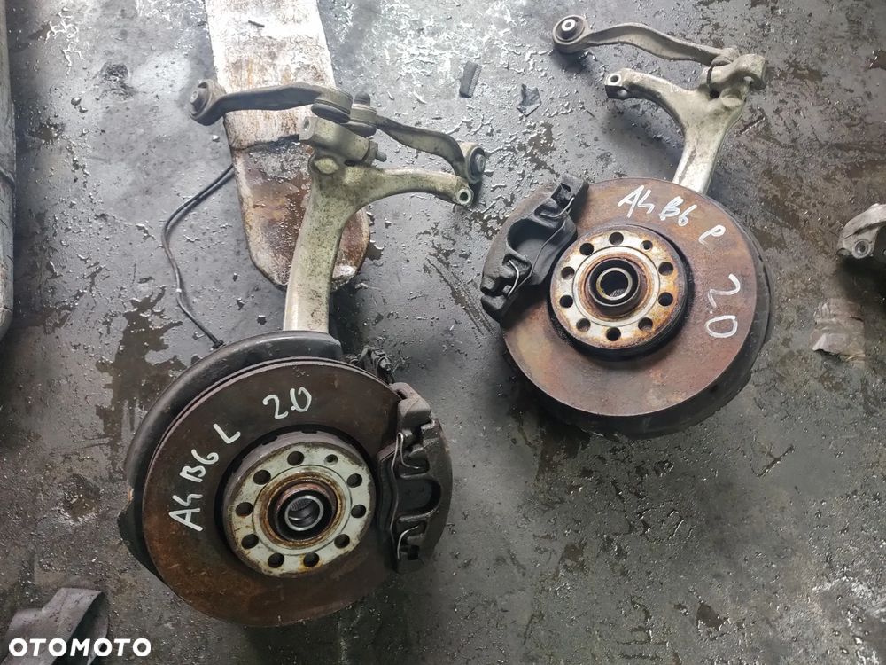 AUDI A4 B6 2,0 ZWROTNICA LEWA PRAWA - 3