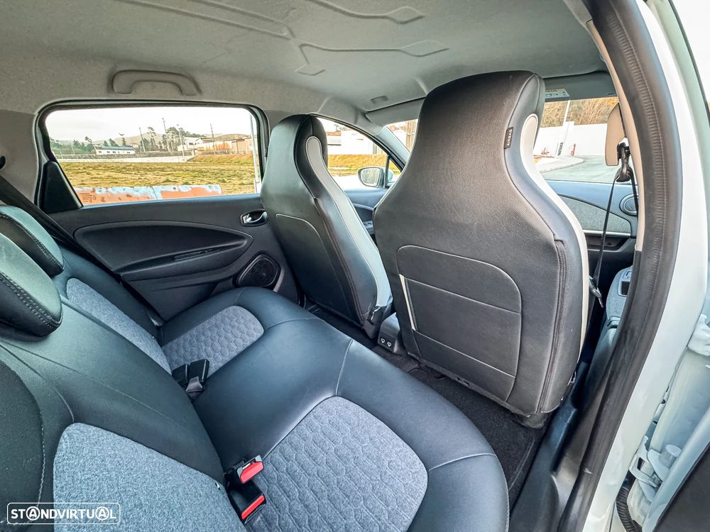 Renault Zoe (c/ Bateria) EV50 135hp Evolution - 22