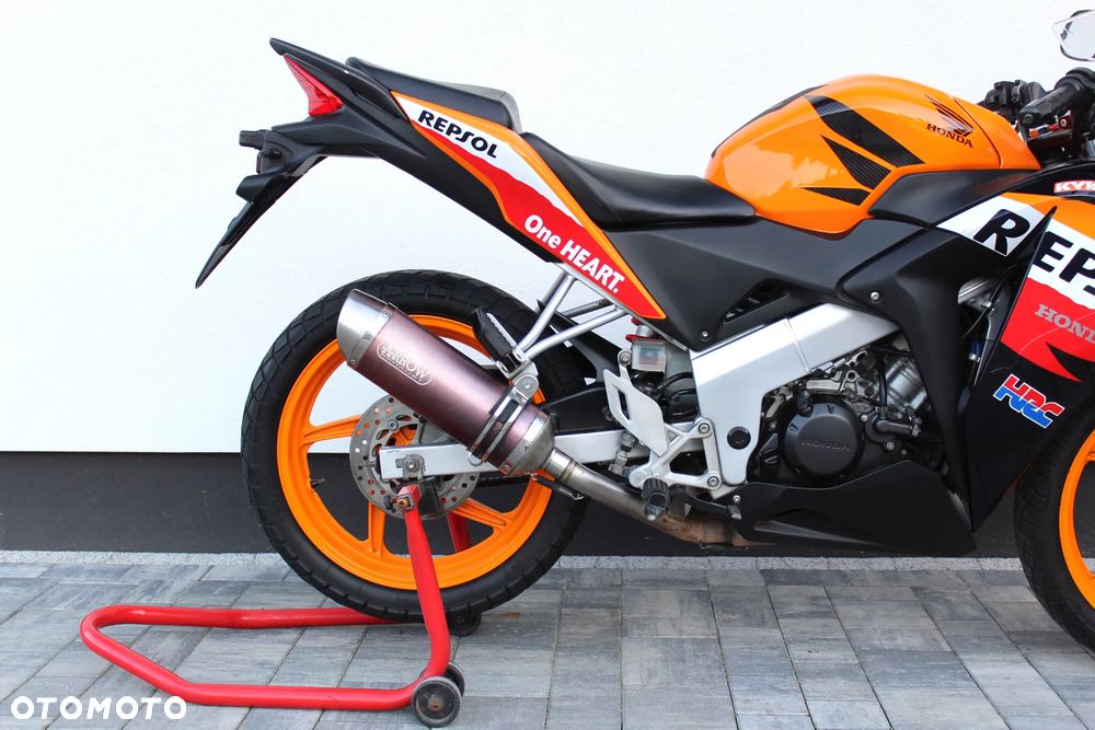 Honda CBR - 9