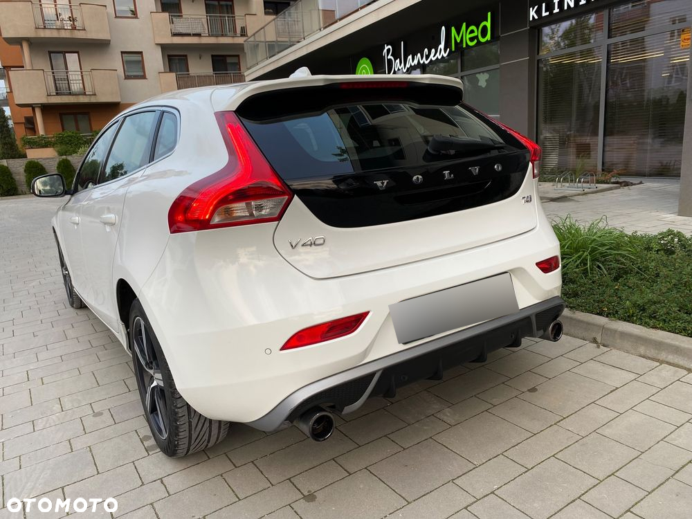 Volvo V40 T4 Drive-E R-Design Momentum - 18