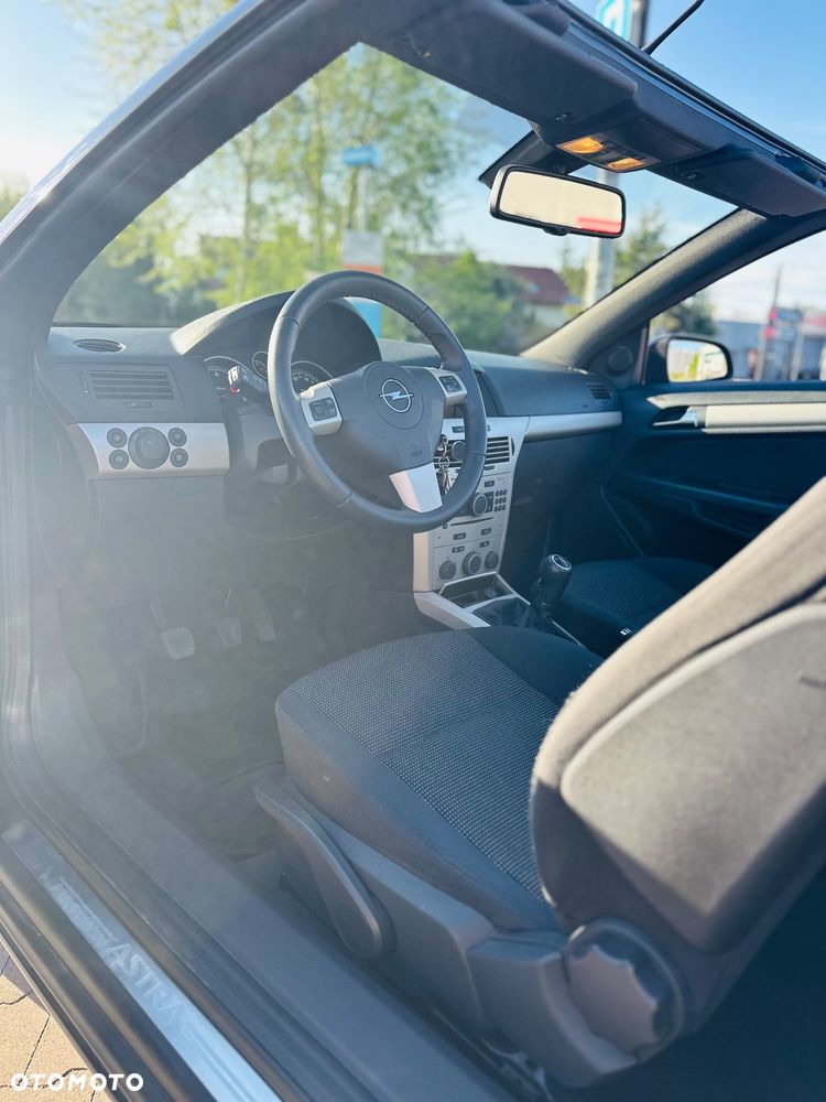Opel Astra 1.6 Endless Summer - 11