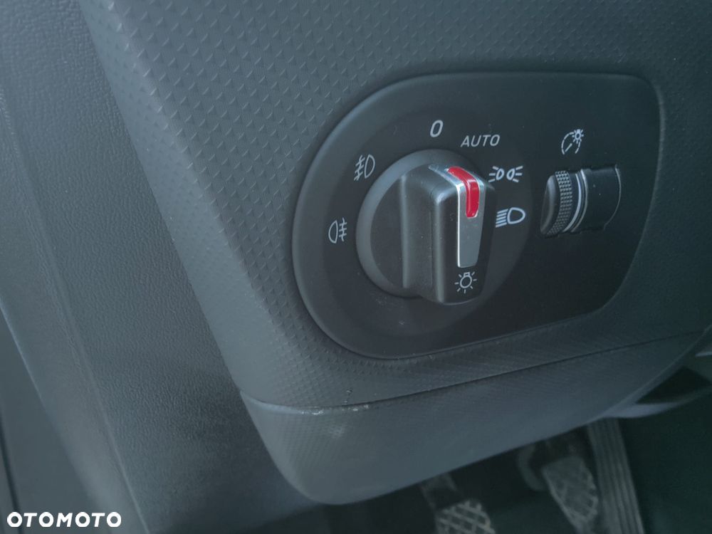 Seat Leon 2.0 TDI DPF Style Copa - 17