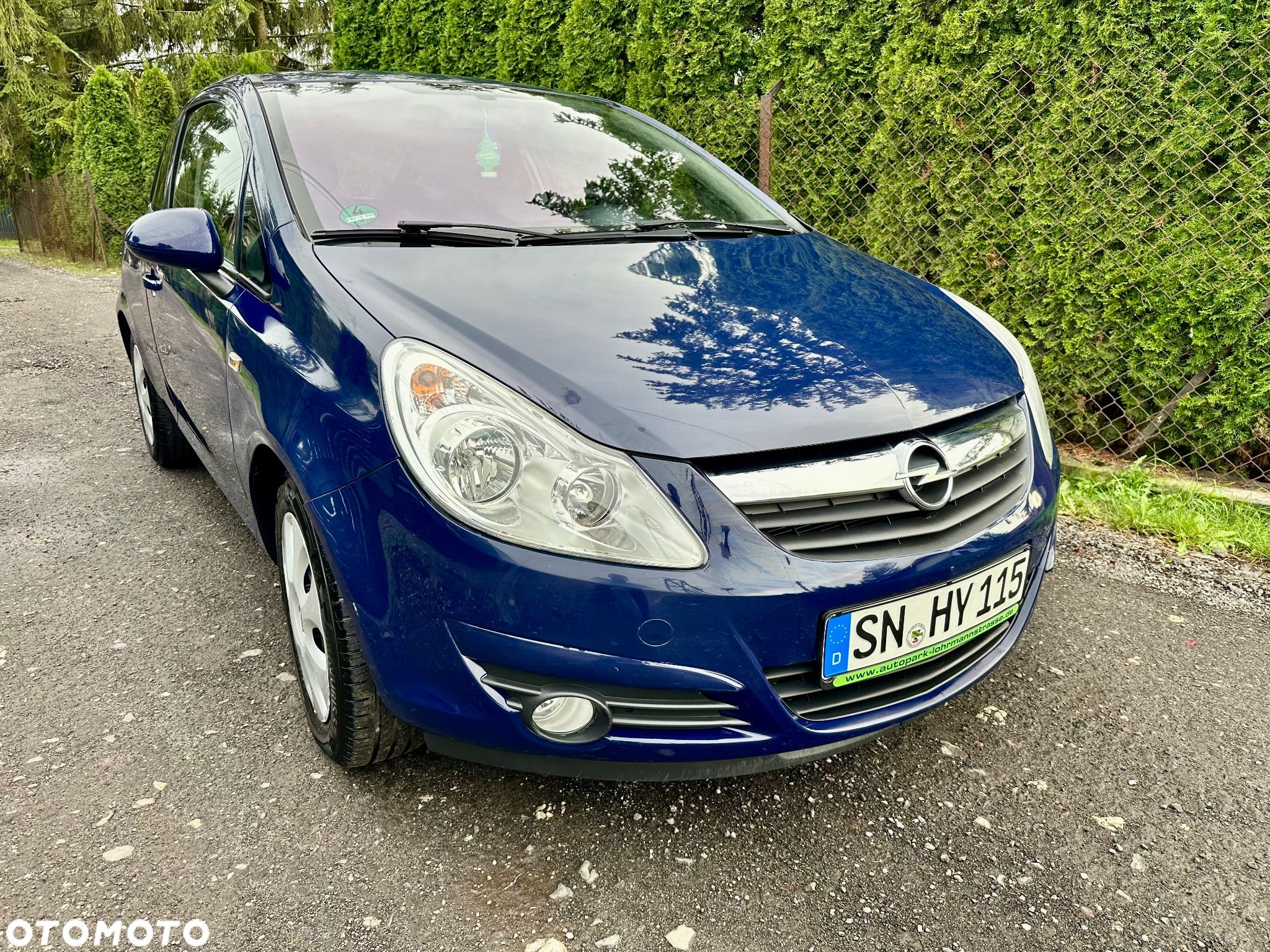 Opel Corsa 1.0 12V Enjoy - 1