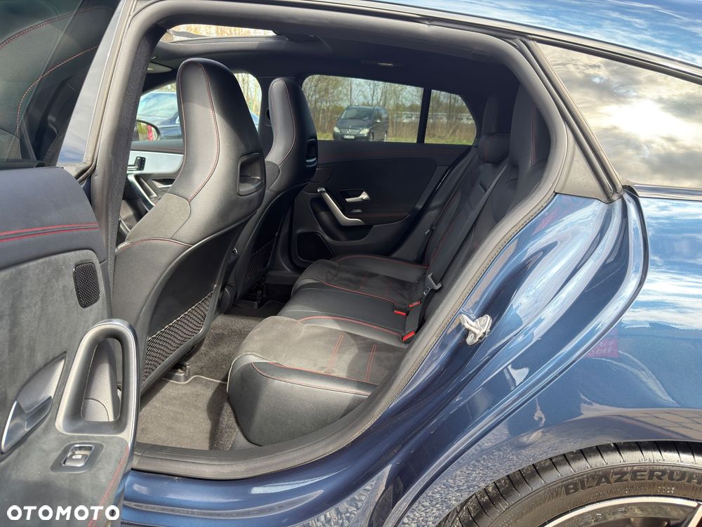 Mercedes-Benz CLA 200 d 8G-DCT AMG Line Advanced Plus - 11