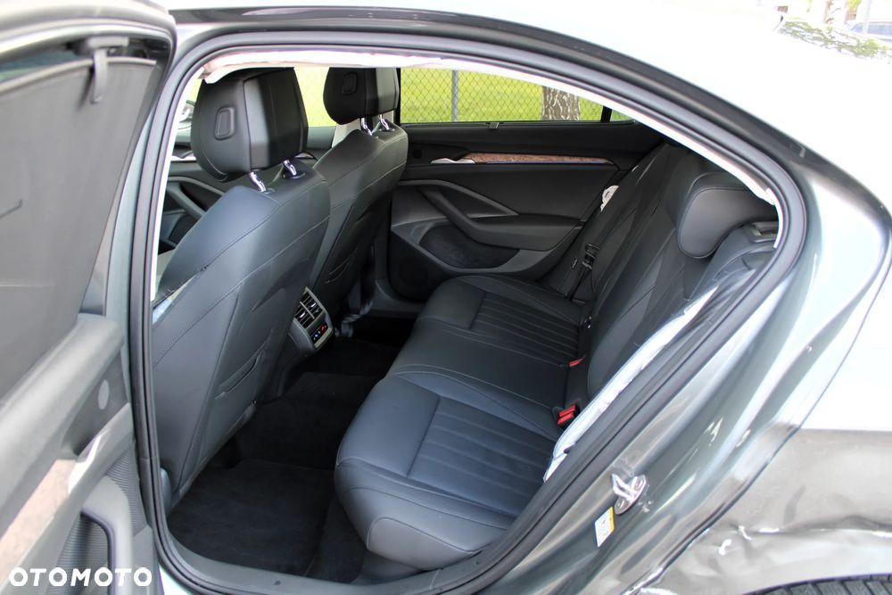 Skoda Superb 2.0 TSI 4x4 L&K DSG - 16