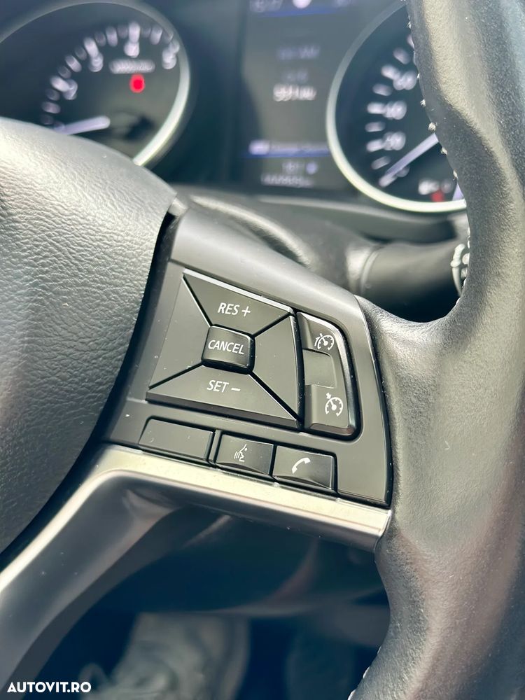 Nissan Qashqai - 23