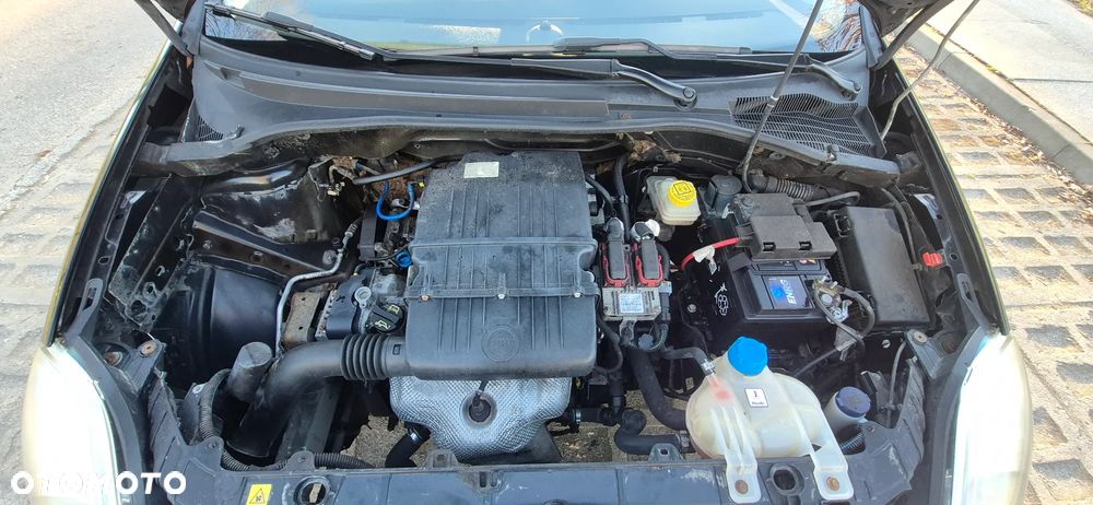 Fiat Grande Punto - 5