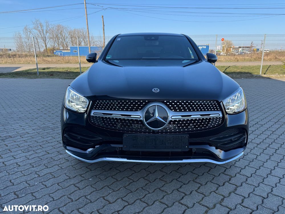 Mercedes-Benz GLC Coupe 200 4Matic 9G-TRONIC AMG Line Plus - 2