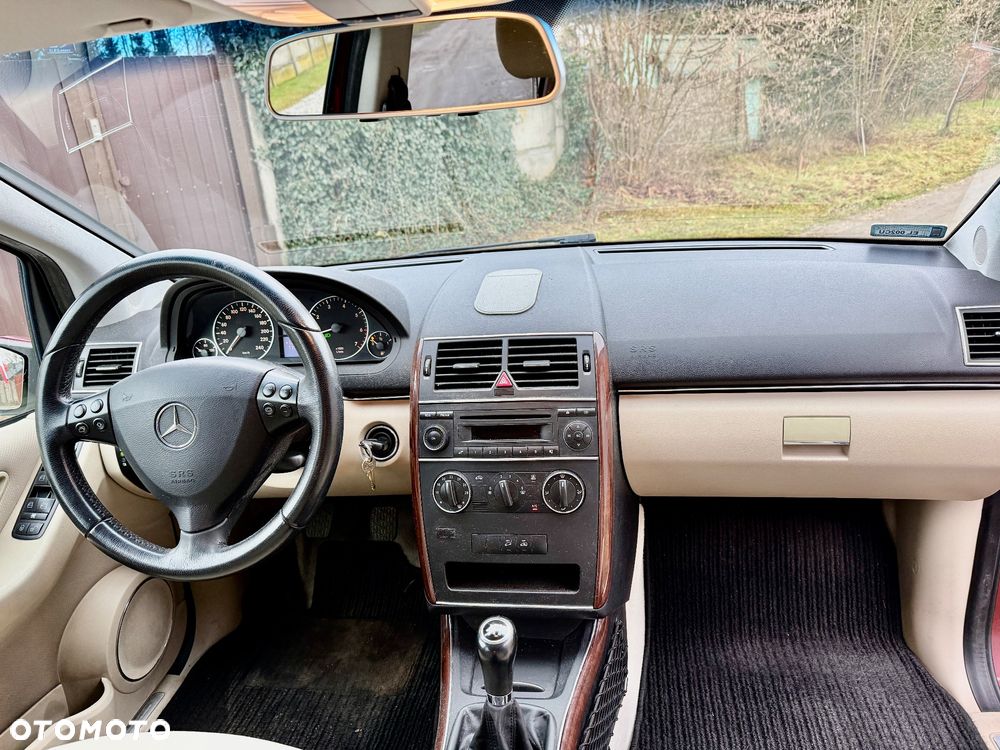 Mercedes-Benz Klasa A 150 Elegance - 4