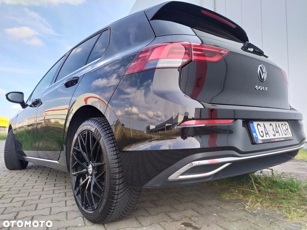 Volkswagen Golf 1.5 TSI EVO Style - 15