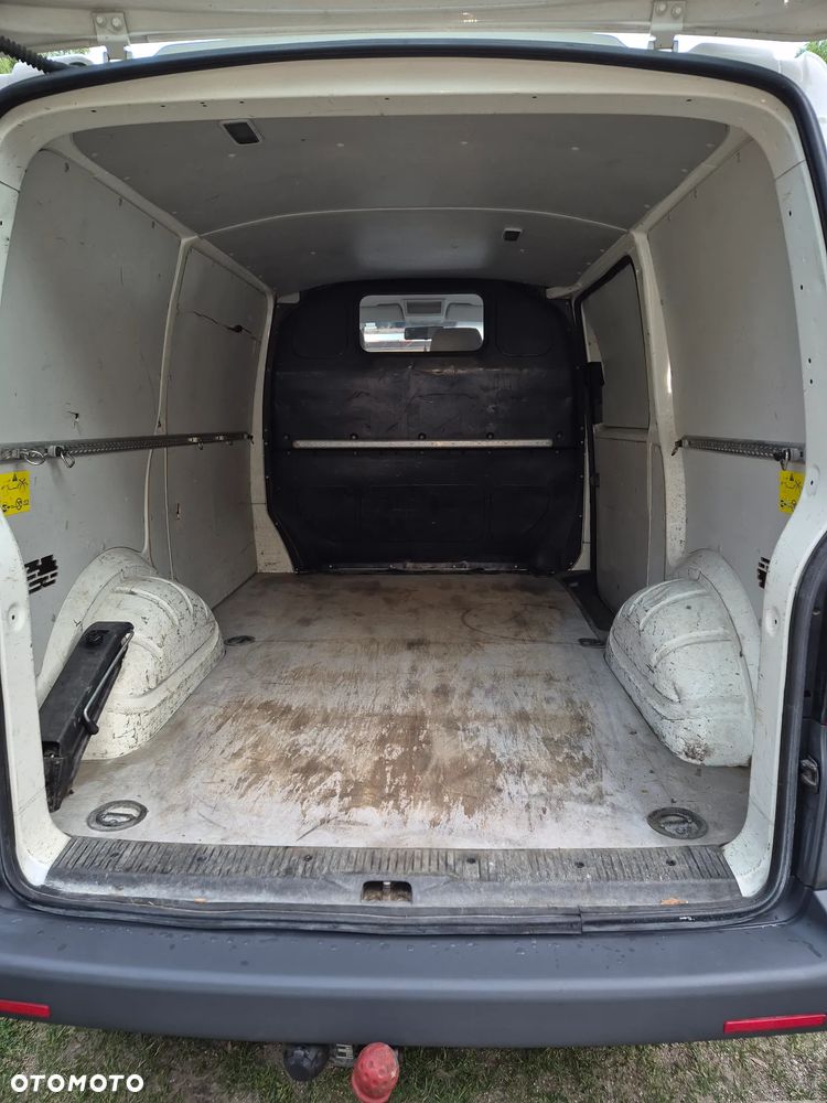 Volkswagen Transporter - 9