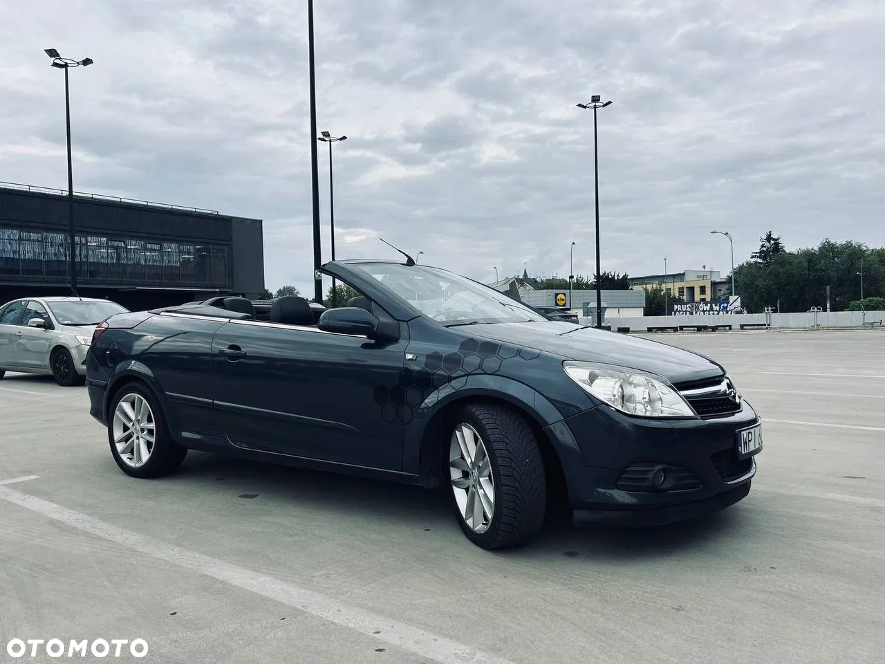 Opel Astra Twin Top 1.9 CDTI Cosmo - 10
