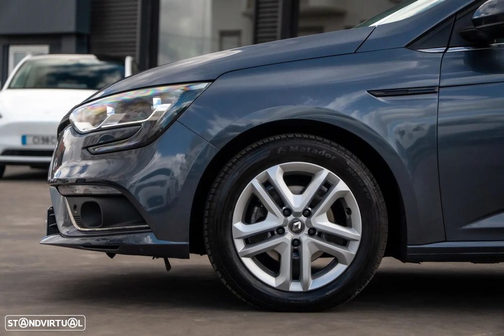 Renault Mégane 1.5 dCi Zen - 4