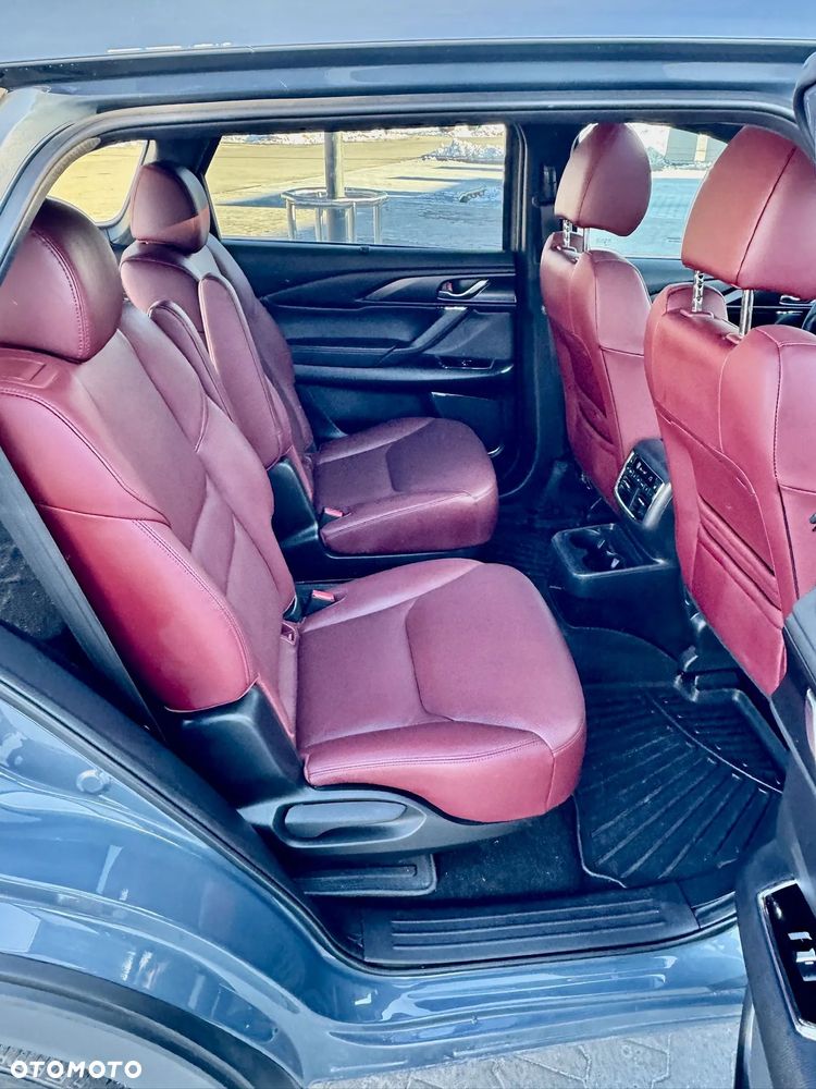 Mazda CX-9 - 18