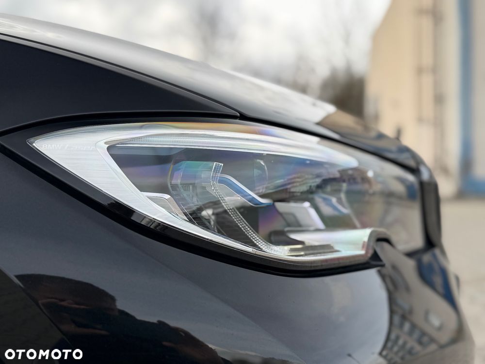 BMW Seria 3 320d xDrive Sport Line Shadow - 11