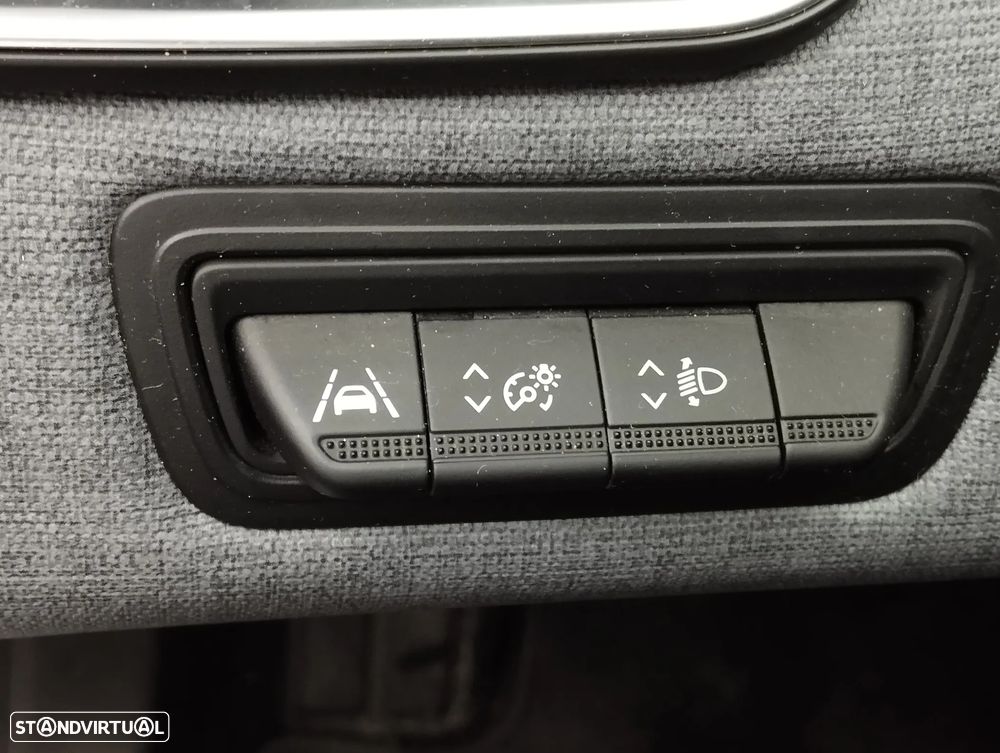 Renault Clio 1.0 TCe Evolution - 18