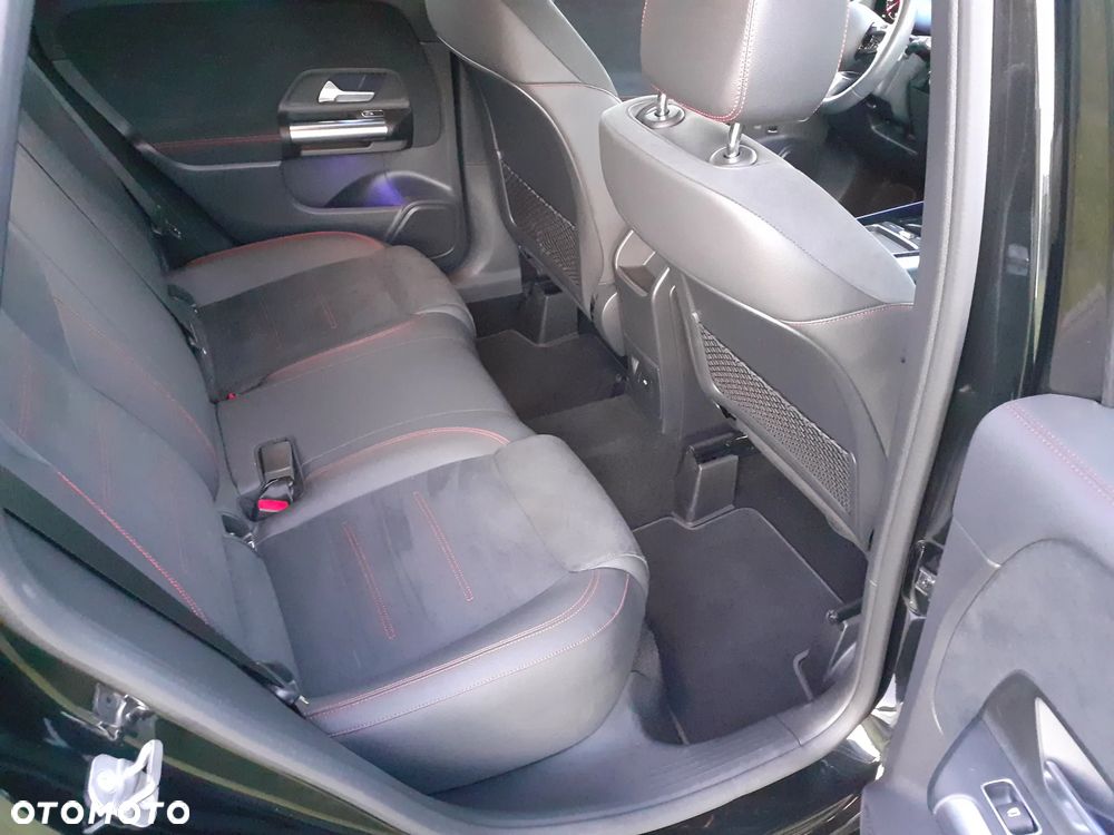 Mercedes-Benz Klasa B 200 d AMG Line 8G-DCT - 20