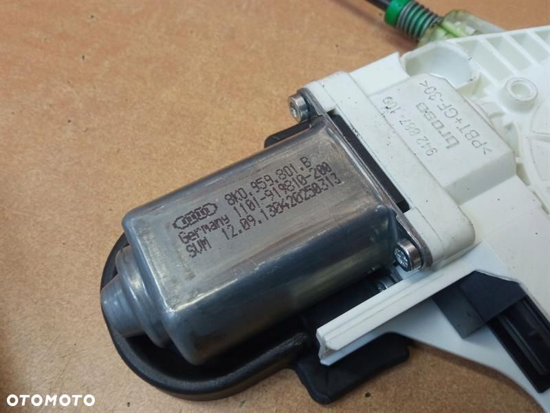 MECHANIZM SZYBY LEWY PRZÓD AUDI S8 D4 4H0837461A - 2