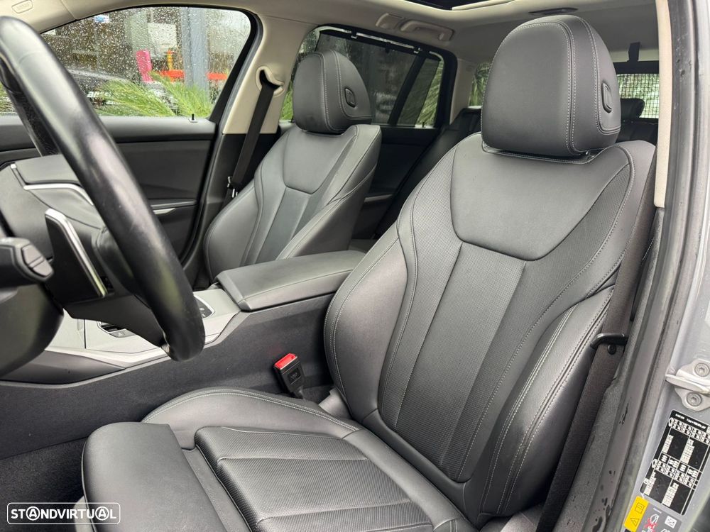 BMW 330 e Touring Corporate Edition Auto - 20