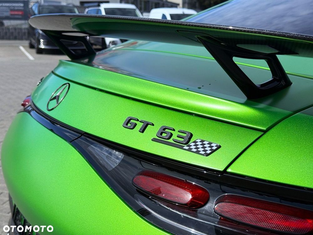 Mercedes-Benz AMG GT - 7